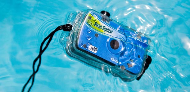 underwater-digital-camera