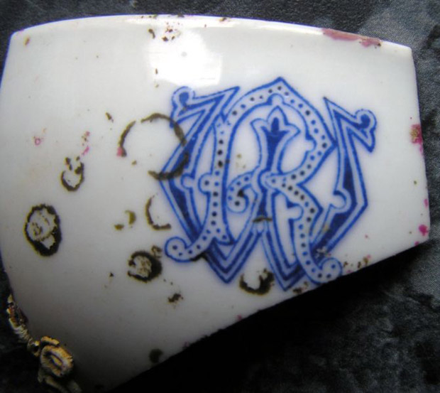 Scapa German pottery shard